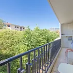 Renove - Proche De La - Eh Apartman *